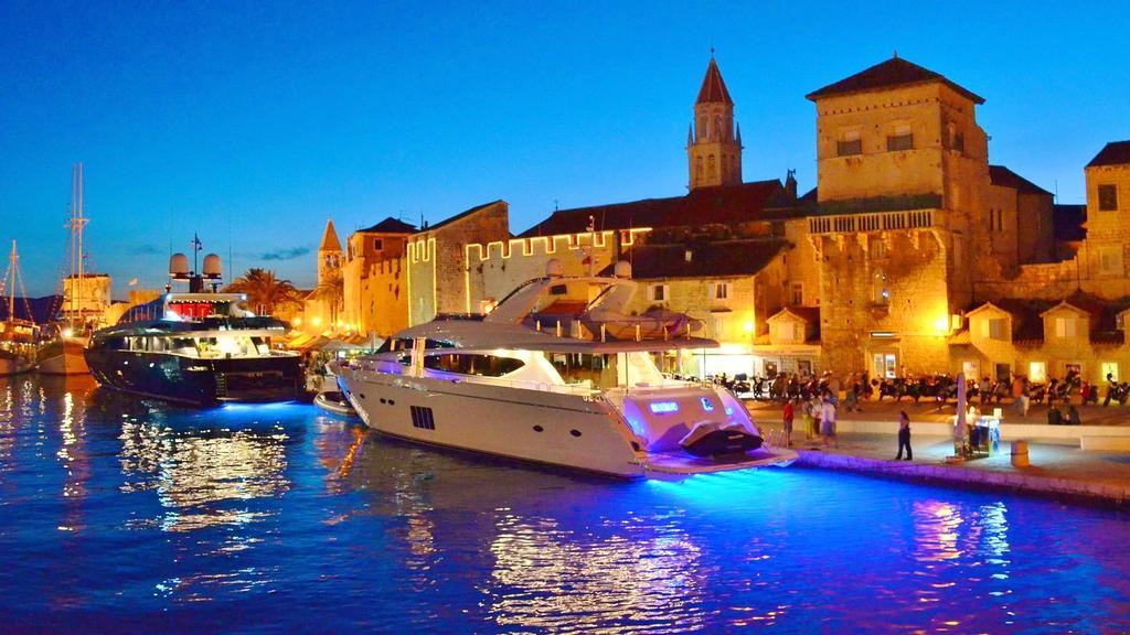 Apartmani Mane Trogir Exterior photo